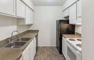 1 bed, 1 bath, $700, Unit Apt 12
