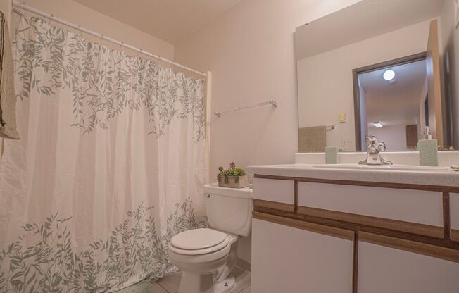 2 beds, 1 bath, 835 sqft, $875, Unit 1730-209