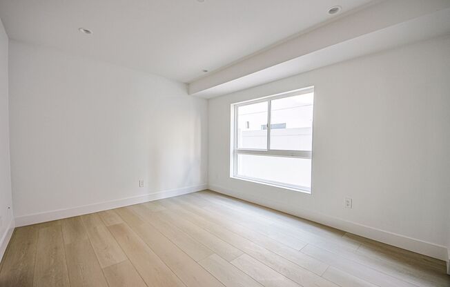 4 beds, 4 baths, 1,723 sqft, $5,030, Unit 1223 June St.