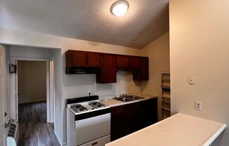 1 bed, 1 bath, 600 sqft, $750, Unit 310 B