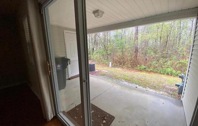 703 PINE BLF DR