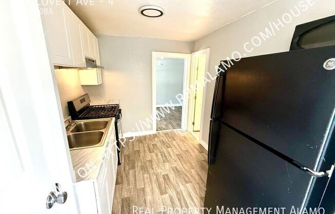 602 Lovett Ave.