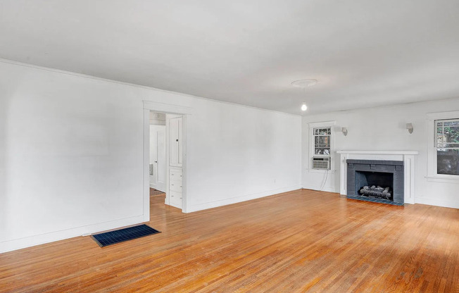 1032, 1038 & 1044 MANZANITA ST