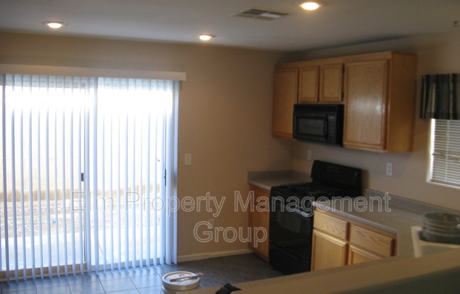 7309 CAMDEN PINE AVE