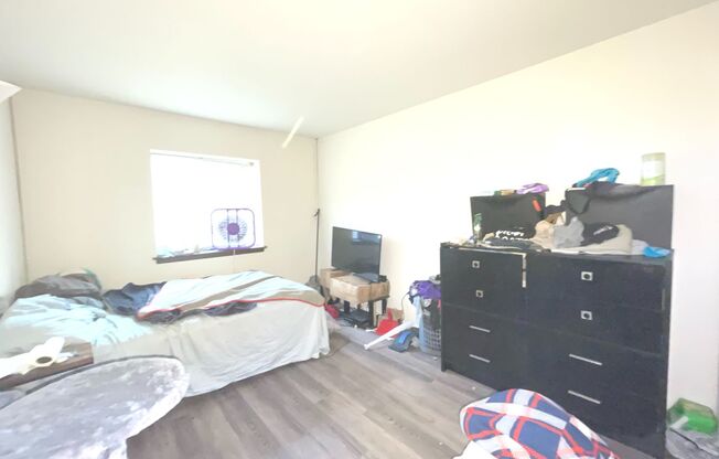 1 bed, 1 bath, $1,195, Unit 308