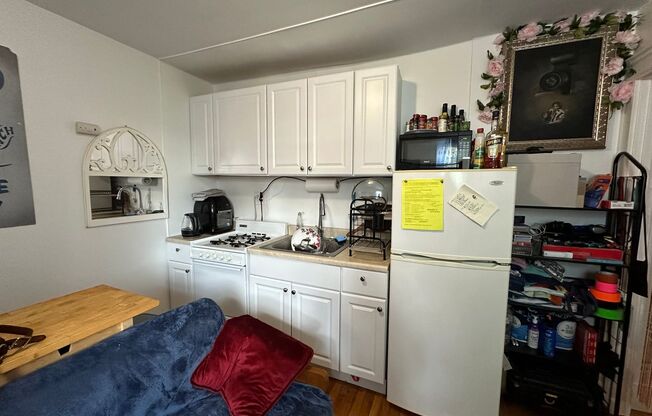 1 bed, 1 bath, 321 sqft, $1,775