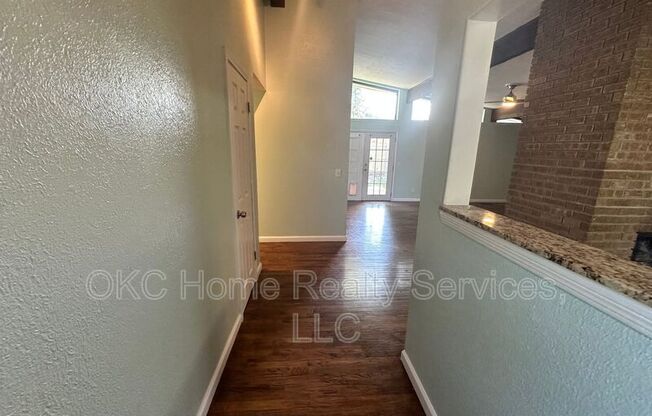 11004 NW 115 ST