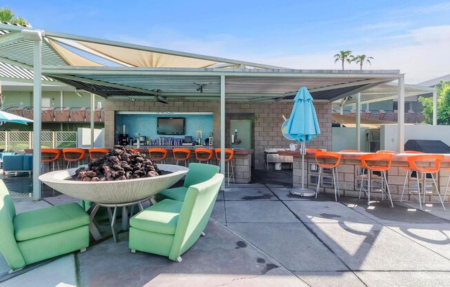2 beds, 3 baths, $6,495
