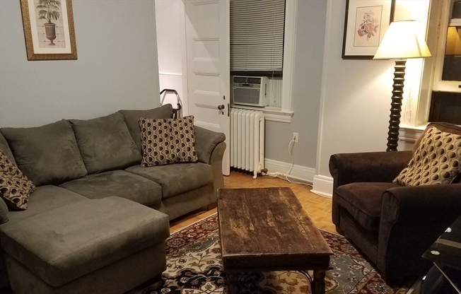 1 bed, 1 bath, 563 sqft, $3,300, Unit 9N
