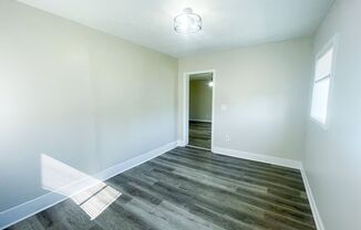 3 beds, 1 bath, $1,150