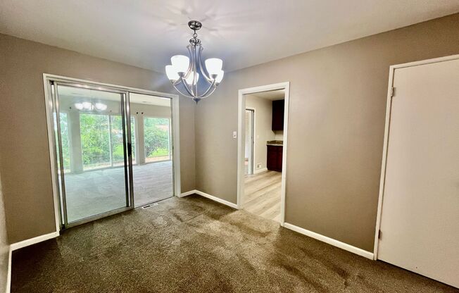 ** Move in Special** 3 bed 2 bath Ranch w/ finished basement in MarLee Neighborhood