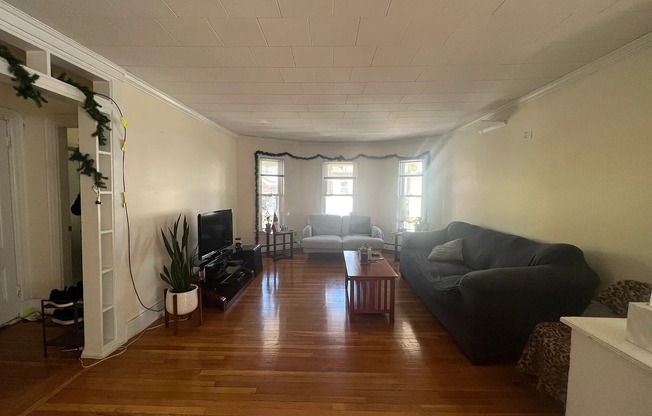 33 Winslow Ave.