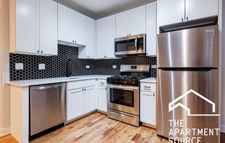 656 W WRIGHTWOOD AVE