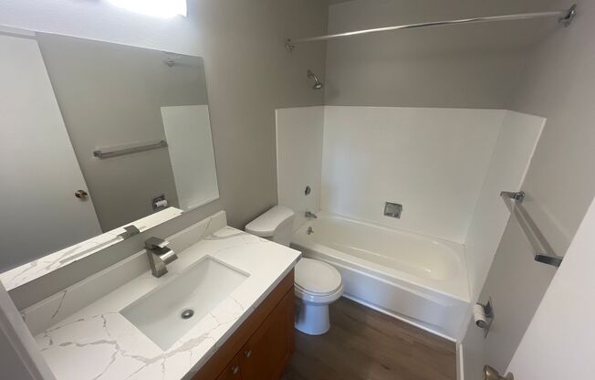 2 beds, 2 baths, 1,100 sqft, $2,695, Unit 3520 - 201
