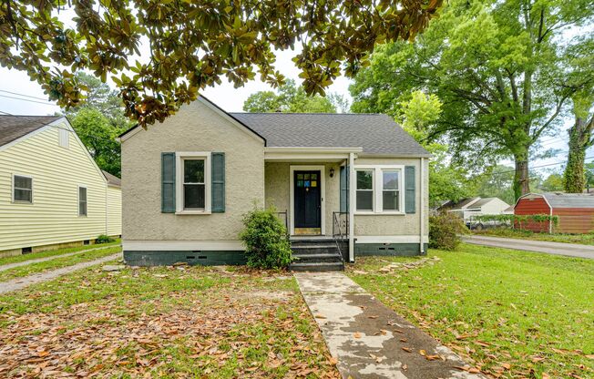Available NOW! 3 Bedroom, 2.5 Bathroom Home for Rent!