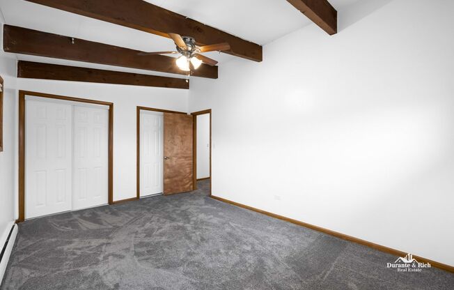 Spectacular, Spacious & Sunny Apartment with All Utilities Included