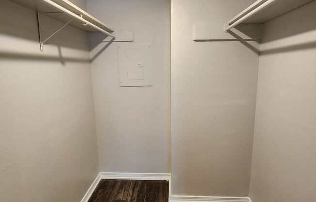 1 bed, 1 bath, 750 sqft, $948, Unit 01-0111