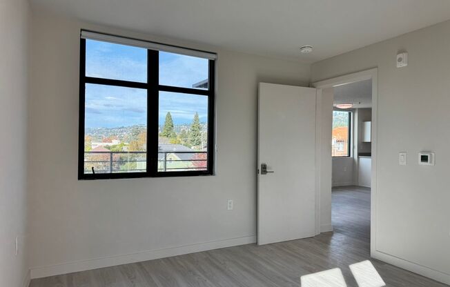 1 bed, 1 bath, 547 sqft, $3,200, Unit 402