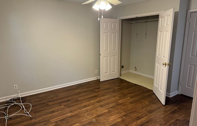 1 bed, 1 bath, $1,095