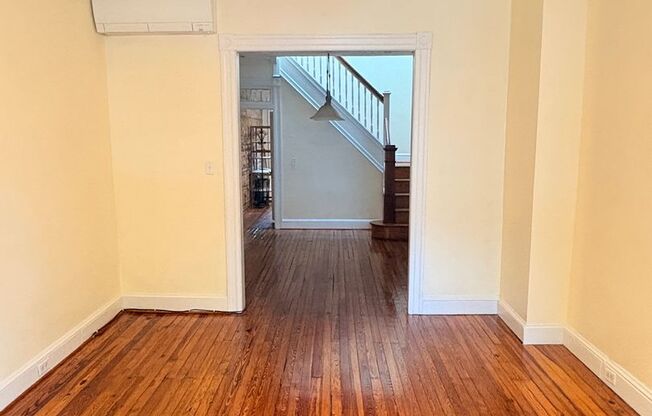 Gorgeous Hampden 2bd/2ba w/ Fin Bsmt, W/D, A/C and more! Available now