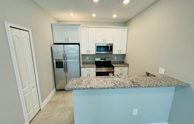 2 beds, 2 baths, $1,499