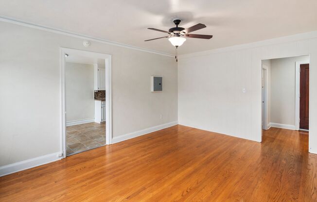 Studio, 1 bath, $1,495