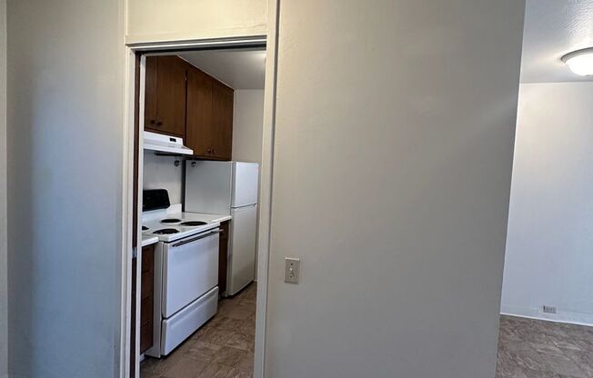 1 bed, 1 bath, 650 sqft, $1,695