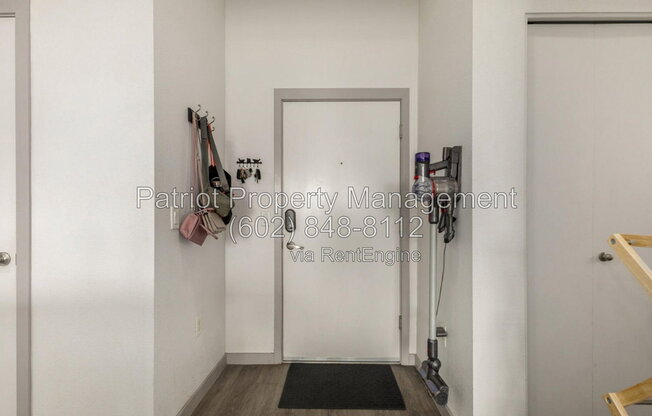 1130 N 2 ST