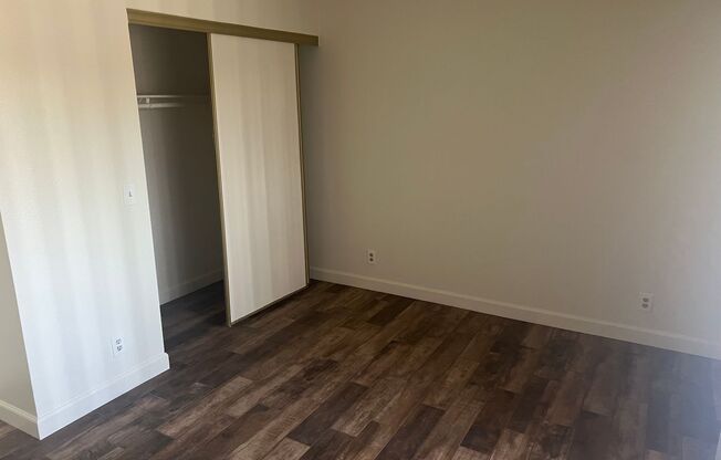 2BED & 2BATH