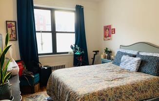 492 4 AVE