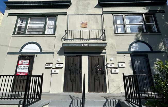 4705 Willowbrook Ave/1001 Berendo/1005 Berendo
