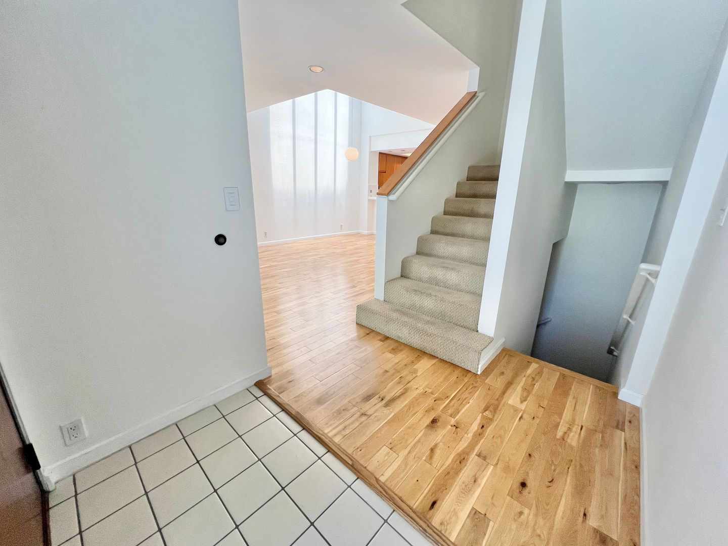 Modern 3-Level Belmont Heights Townhome Steps from 2nd Street