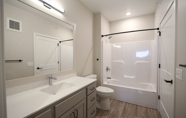 2 beds, 2 baths, 1,313 sqft, $2,900, Unit 509