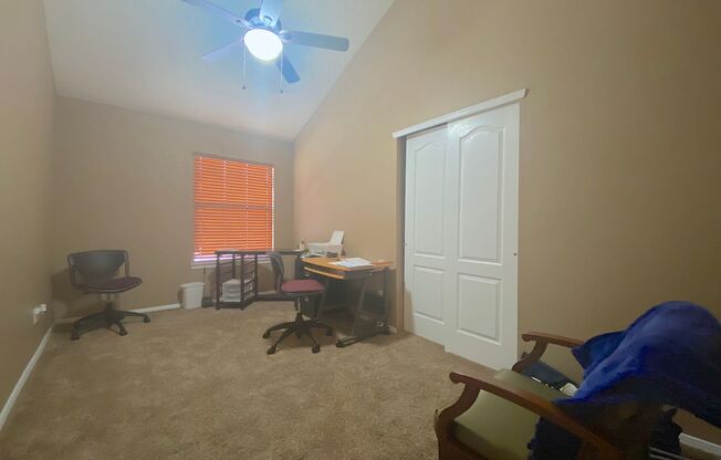 3 beds, 2.5 baths, $1,900