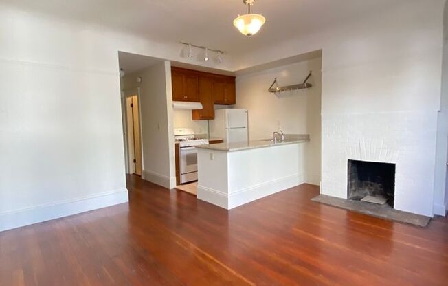 1 bed, 1 bath, 500 sqft, $2,650