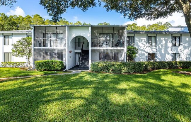 Updated 1BD/1BTH Condo with Resort Style Amenities in Tarpon Springs!