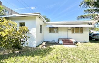 Cozy 2-bed 1-bath single family home in the heart of North Miami available now!