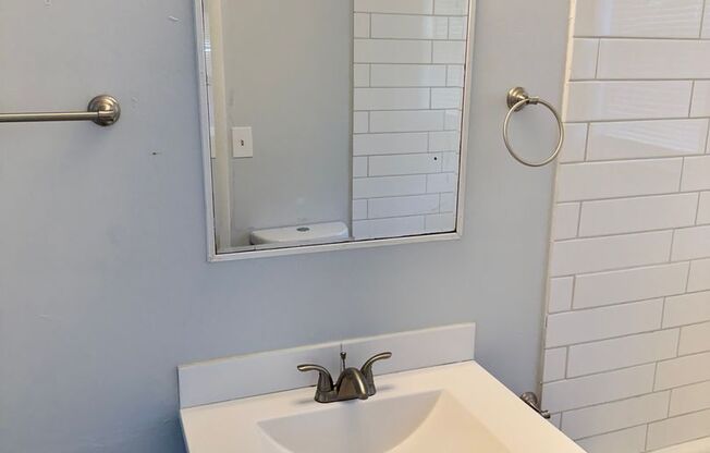 Fully Remodeled 2/1 in the heart of Tampa