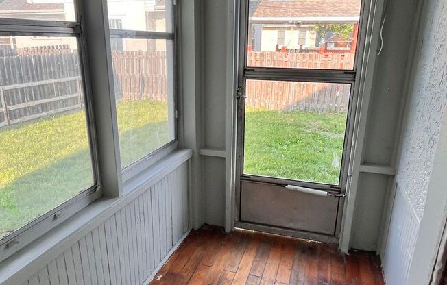 Wonderful 2 bedroom single family house!