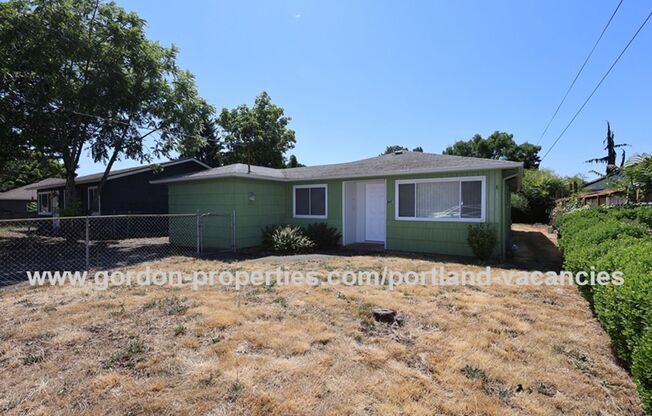 SE Tenino St - Brentwood-Darlington ranch-style 3 bedroom home