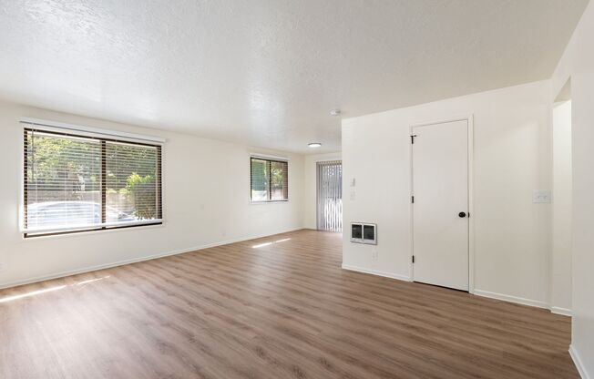 Renovated 2BR in Milwaukie