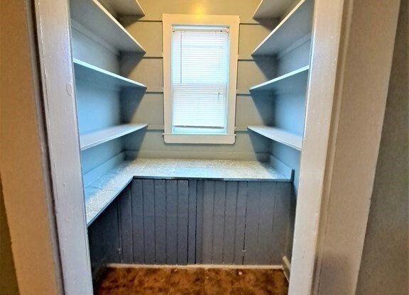 263 Talbot Ave