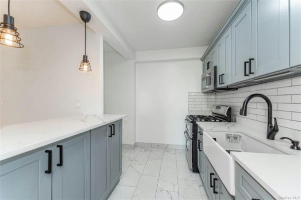 1 bed, 1 bath, 795 sqft, $2,100, Unit 5E