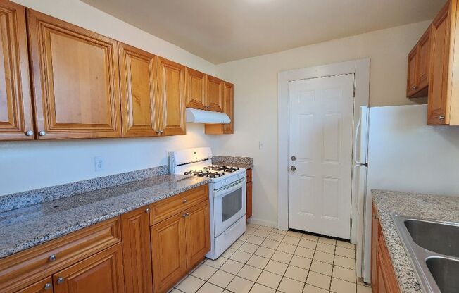 1 bed, 1 bath, $1,700, Unit Unit G