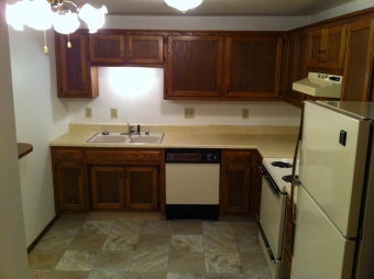 2 beds, 2 baths, 1,034 sqft, $1,299, Unit 1401 023