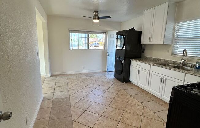 2 beds, 1 bath, $2,400