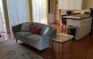 2 beds, 1 bath, $2,000, Unit # 188