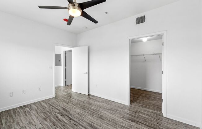 1 bed, 1 bath, 671 sqft, $980, Unit 213