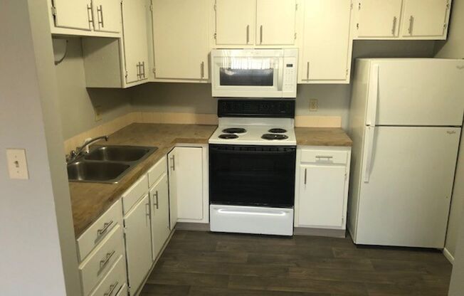 608 NE 4th Street