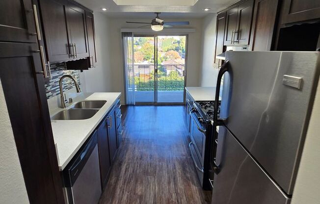 1 bed, 1 bath, 700 sqft, $2,195, Unit 315